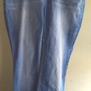Wallflower Boot Cut Jeans in Medium Blue Wash